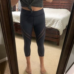 Lululemon navy crop legging with sheer accents